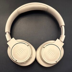 JBL Bluetooth Wireless Headphones